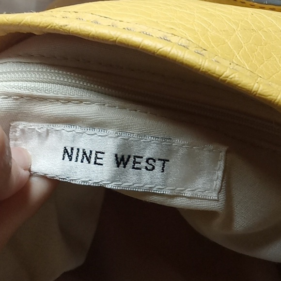 Nine West handbag - Picture 8 of 9